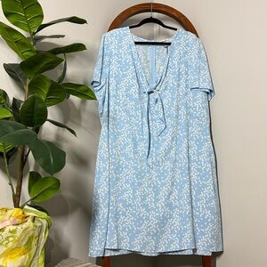 Glamorous Curve 22 Light Blue Ditsy Floral Tie Neck Short Sleeve Dress NEW